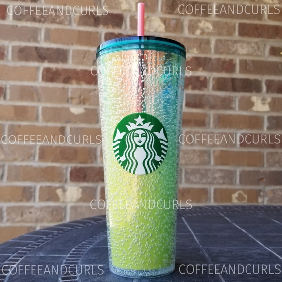 💚Starbucks Green Yellow Ombre Bubbler Cold Cup 24oz Venti NWT - Picture 2 of 12